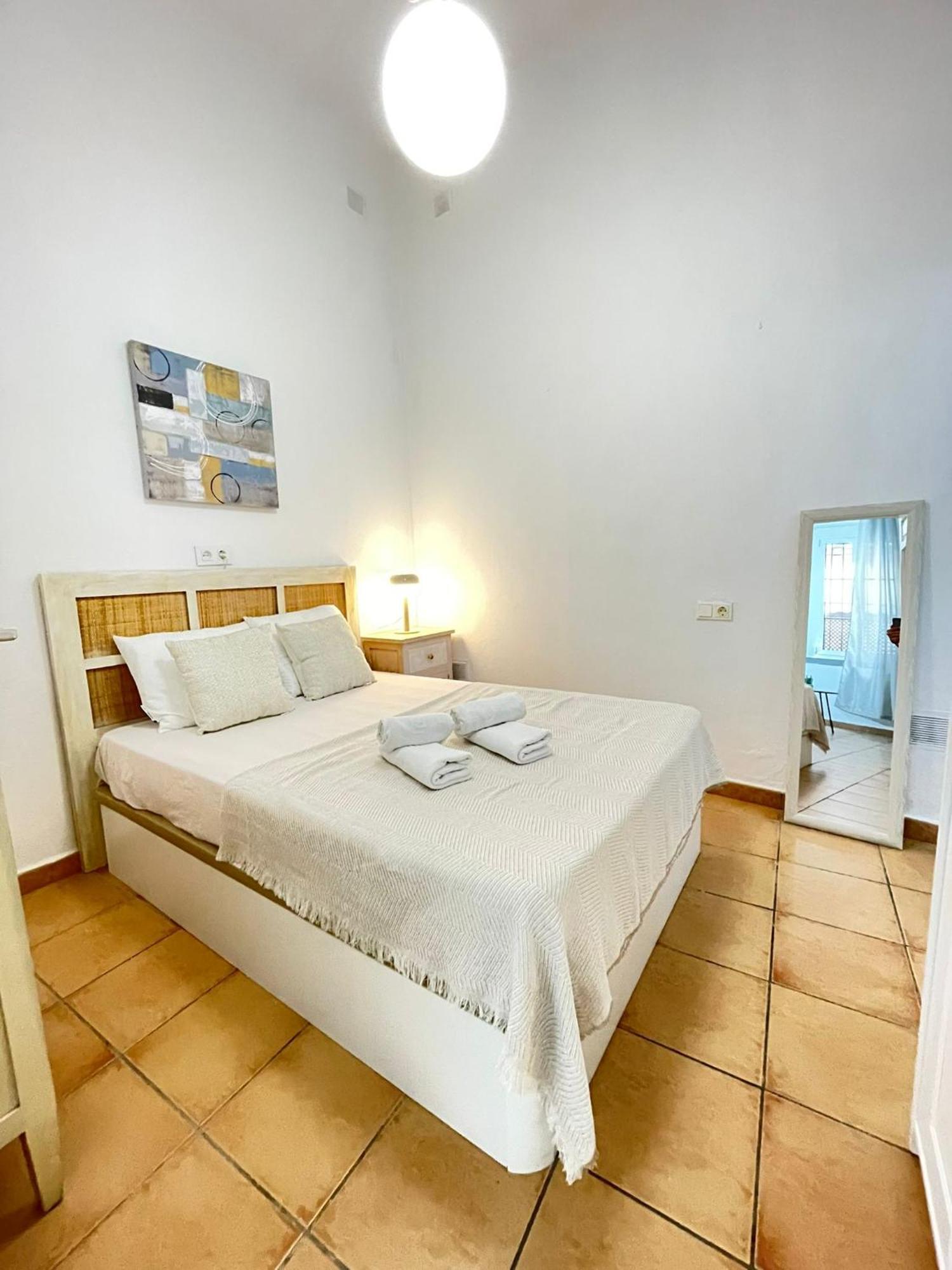 Apartamento Santa Paula. Centrico Y Acogedor. Sevilla Exterior foto